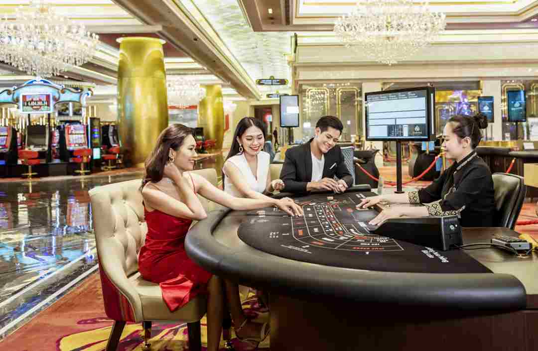 Hệ thống giải trí Diamond Crown Hotel & Casino đa dạng